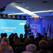 0-02-05-2fc4ba4b25804d2c952543ab520f825316ac5f2fb751a101be3176cbdfd2394c_1a9e1942bb605bc0